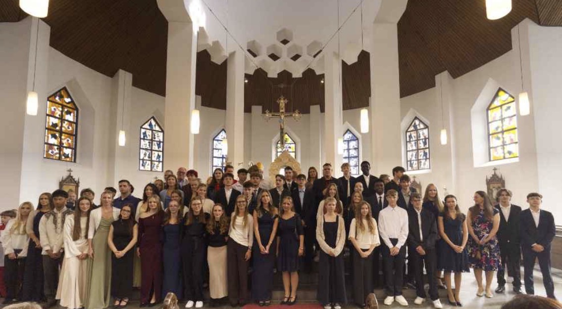 2026-09-28 Gruppenfoto Firmlinge
